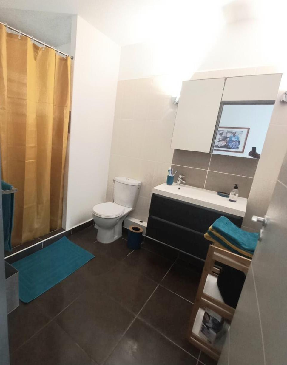 Les Pieds Dans L'Eau Chez Syl Apartamento Le Moule Exterior foto